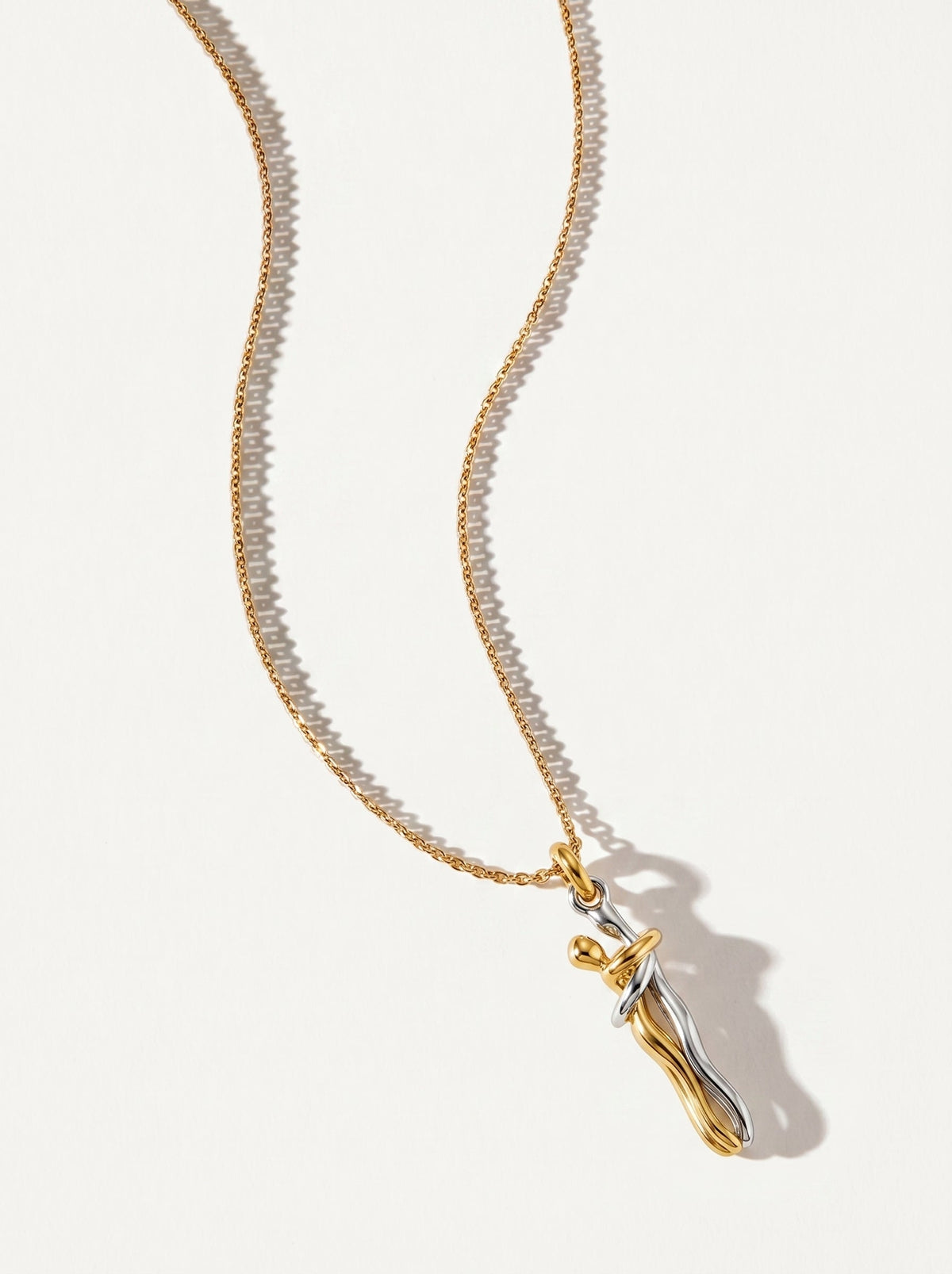 Collar Abrazo de Amor | Oro y Plata Unidos para Siempre
