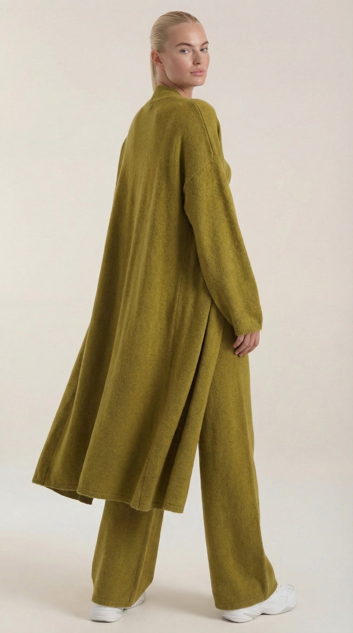 Conjunto de Punto Jeanne 3 Piezas | Cárdigan, Top y Pantalón