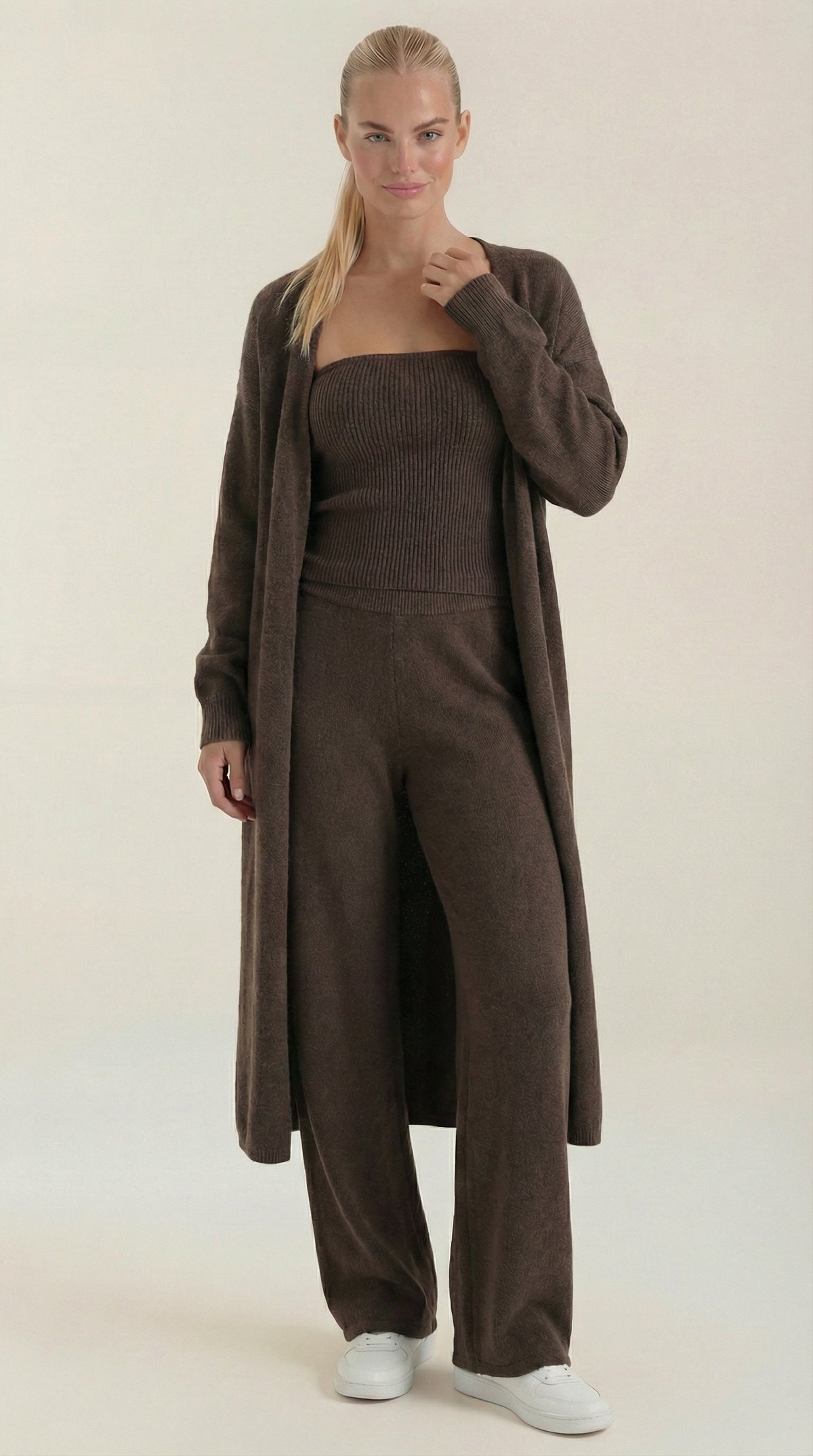 Conjunto de Punto Jeanne 3 Piezas | Cárdigan, Top y Pantalón