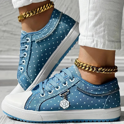 Zapatillas Chiara con Detalles Florales | Elegantes y Cómodas