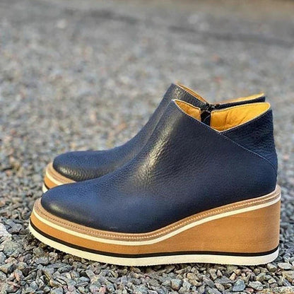 Botines de Cuña Claire | Efecto Ante con Cremallera