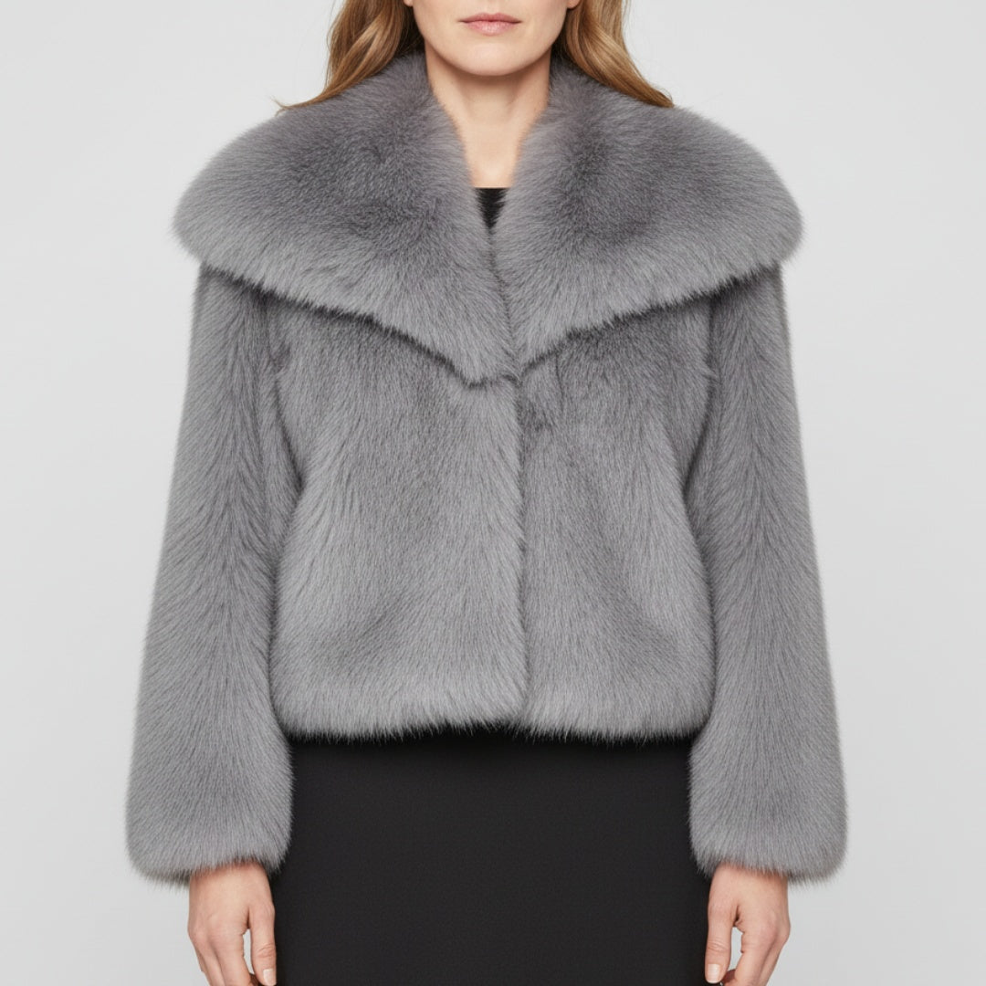 Chaqueta de Pelo Isla | Suavidad y Elegancia para Brillar