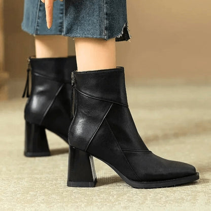 Botines de Tacón Alyssa | Cremallera con Borla y Costuras Diagonales
