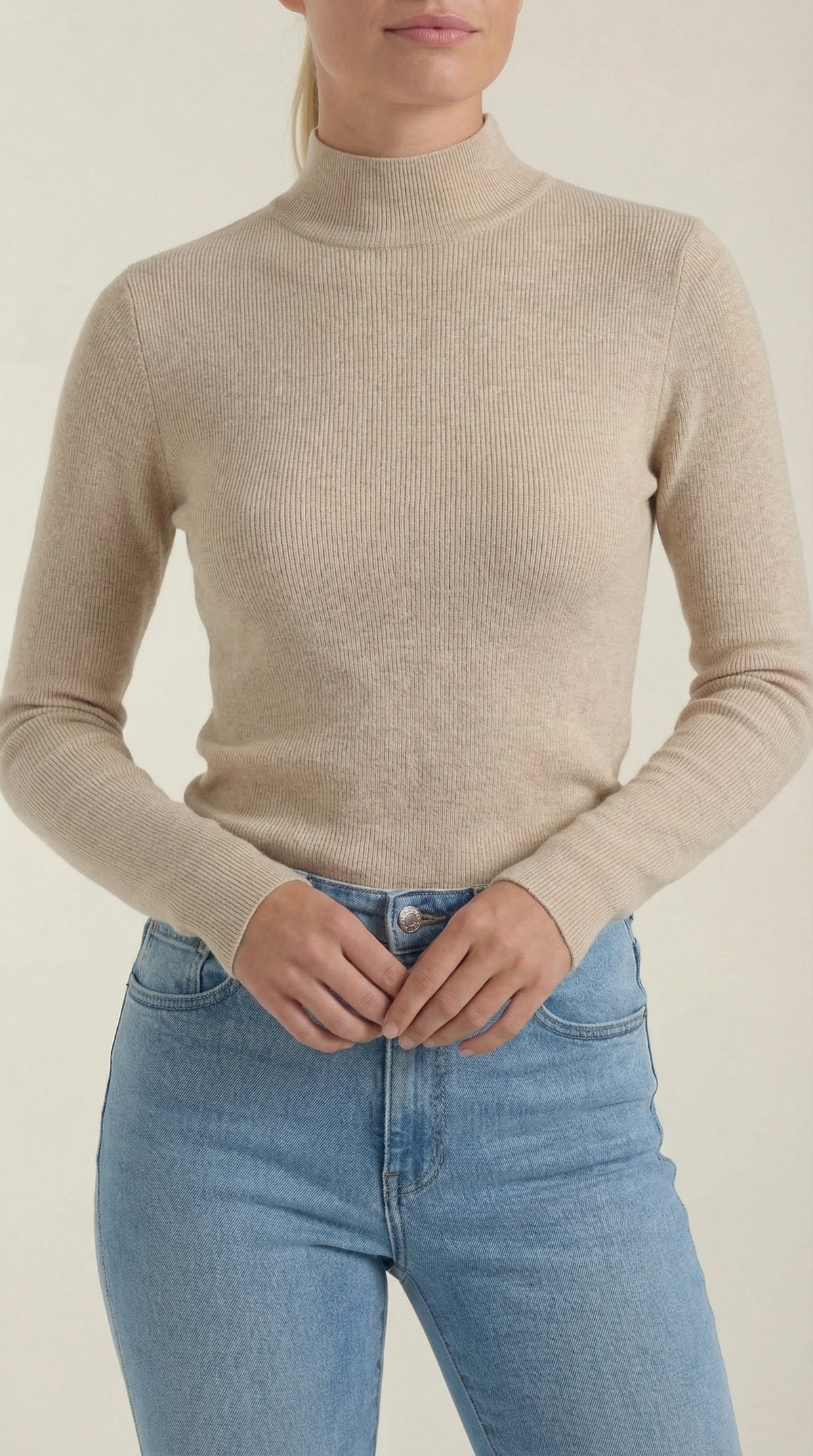 Top de Cuello Alto Constance | El Básico Que Lo Combina Todo
