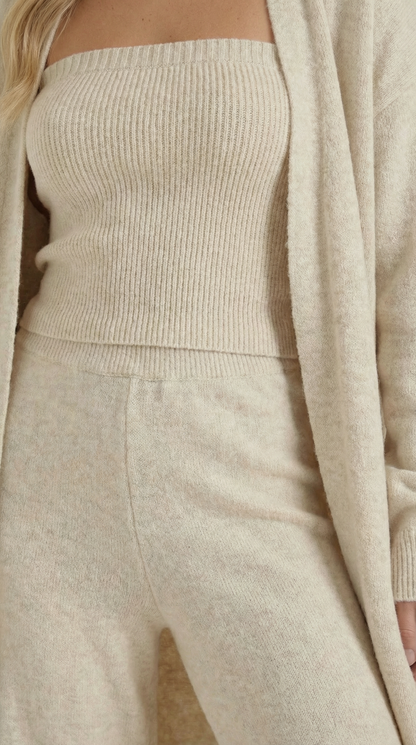 Conjunto de Punto Jeanne 3 Piezas | Cárdigan, Top y Pantalón